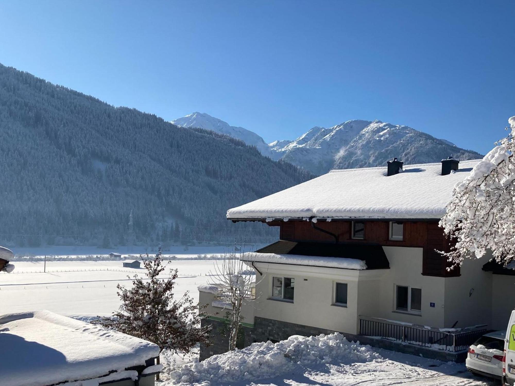 Holiday Apartment In Pinzgau With A Large Terrace Mittersill Exterior foto